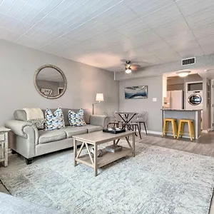 https://sunny-destin-condo-with-pool-and-beach-access.hotels-destin.com